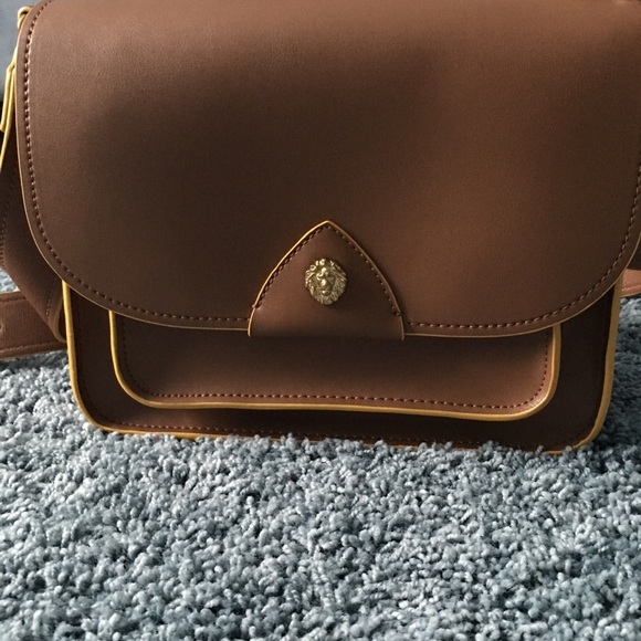 Angela cross body by Anne Klein - Picture 4 of 5